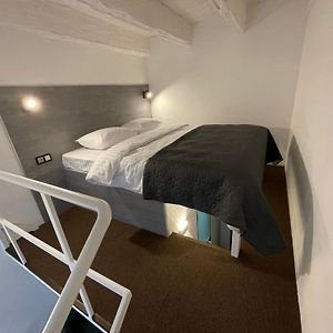 Lift Hotel Boutique